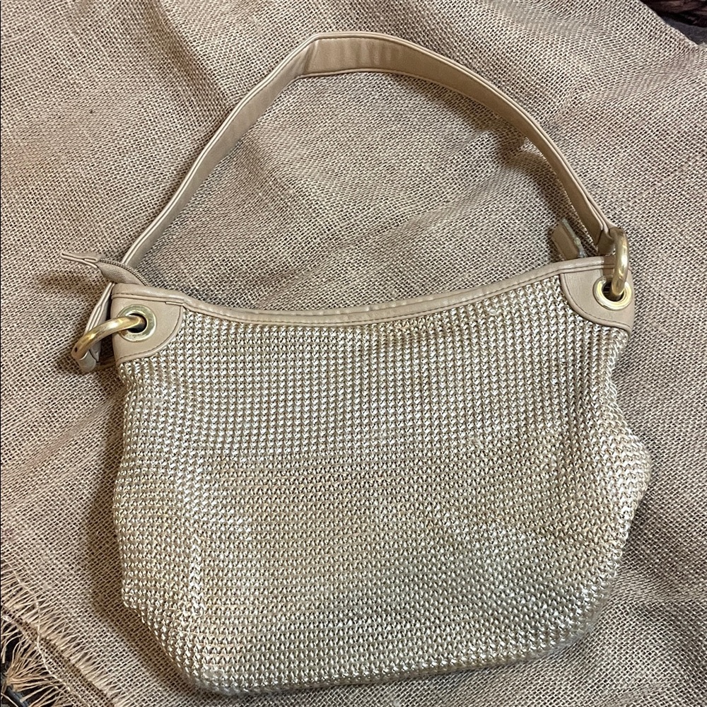 Mondani Cream Textured Shoulder Bag